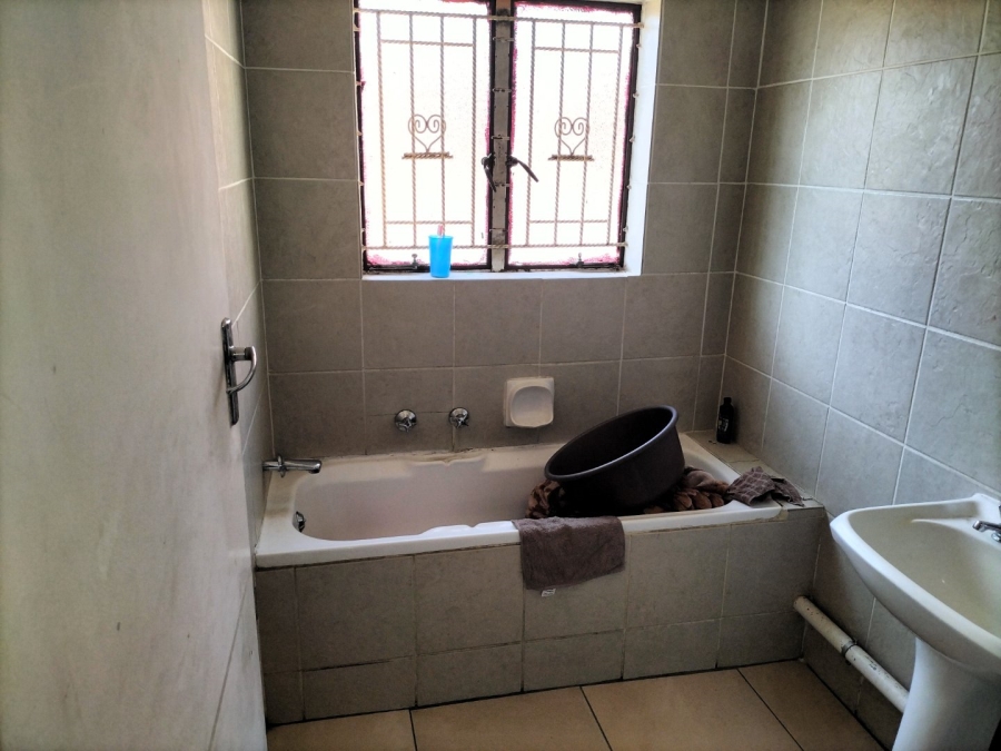 3 Bedroom Property for Sale in Blomanda Free State